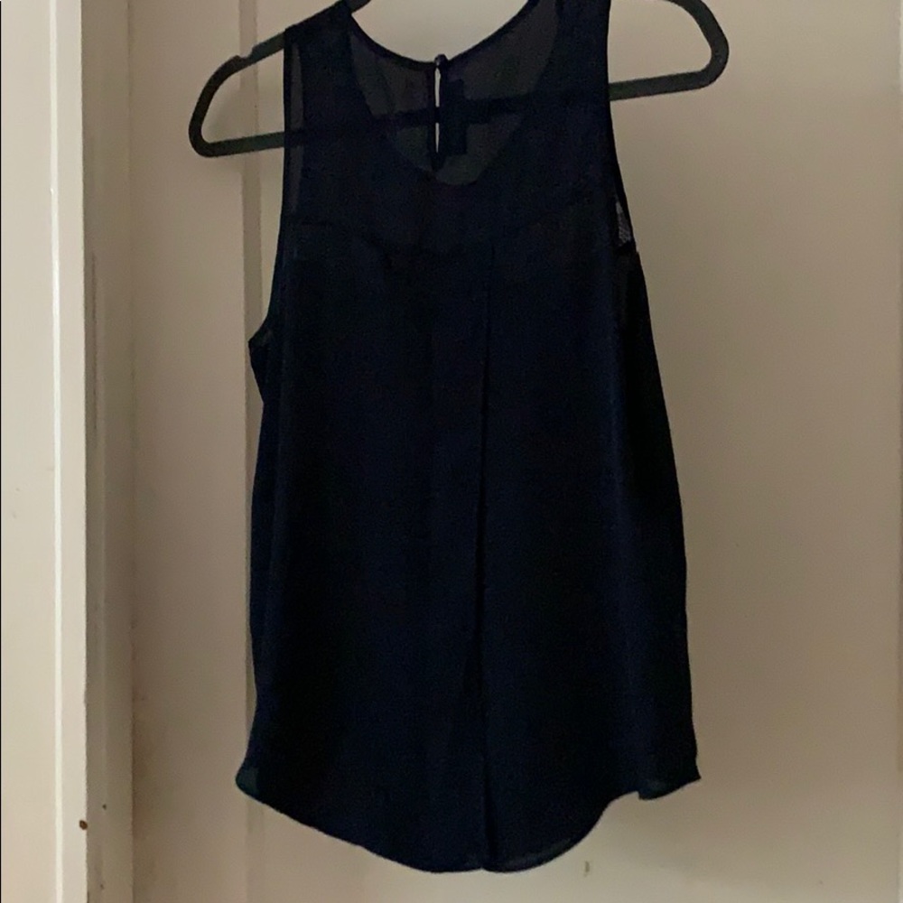 Blue top - Picture 2 of 7